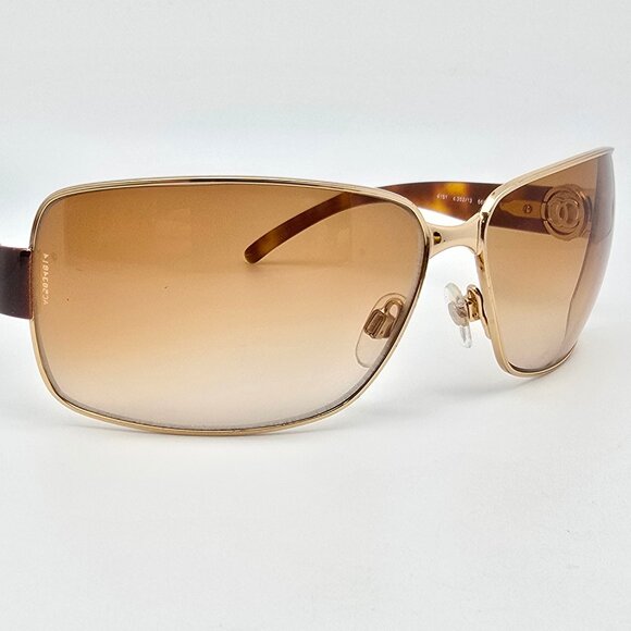 Chanel 4151 c.352/13 Gold Frame Brown Gradient Lens Sunglasses w Case Italy 66mm - Picture 7 of 15
